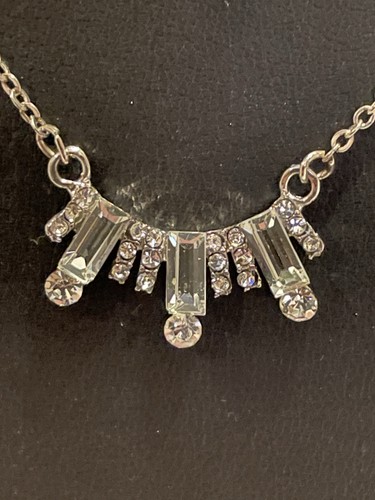 Swarovski diamond necklace - ,