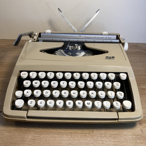 Smith corona empire deluxe - smith,