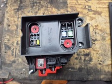 Jaguar XF X250 Rear Fuse Box