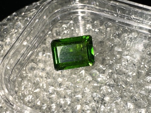 35ct russian diopside - 1.35ct,