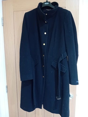 Woman full length black - m&s,