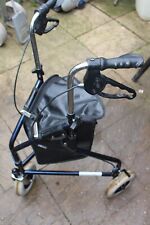 Ugo 3-wheeled  Walker with bag Rollator (115kg max) Tri-walker