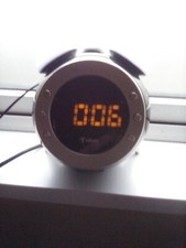 Tokai projection alarm clock