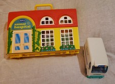 Collectable Vintage RSPCA Animal Hospital And Ambulance Puppy In My Pocket