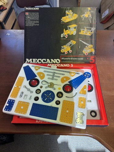 Vintage meccano set from - set,