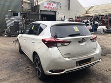 TOYOTA AURIS 1.8 2017