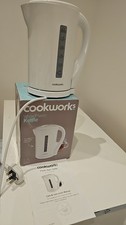 Cookworks kettle, specifically the Cookworks WK8321 Basic Kettle in white.