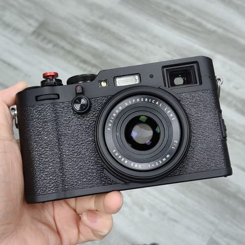 Fujifilm x100f aps - 24.3, mp