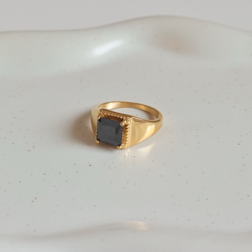 Beth gold ring - beth,