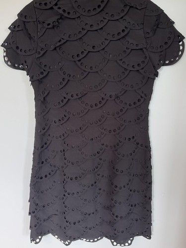 Warehouse black scallop - black, laser