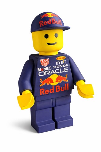 Red bull brick man 21cm - brick,