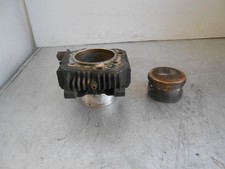 DUCATI MONSTER M750 1997 748CC