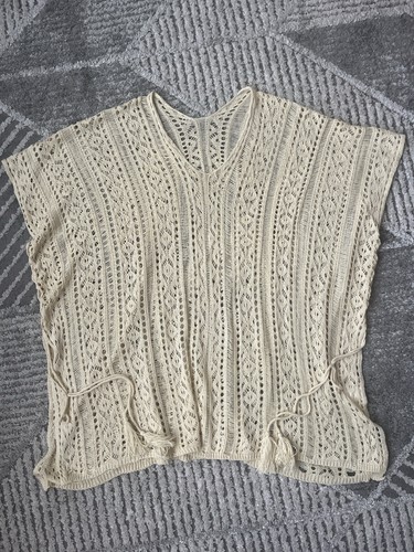 Cream crochet poncho size - size, l