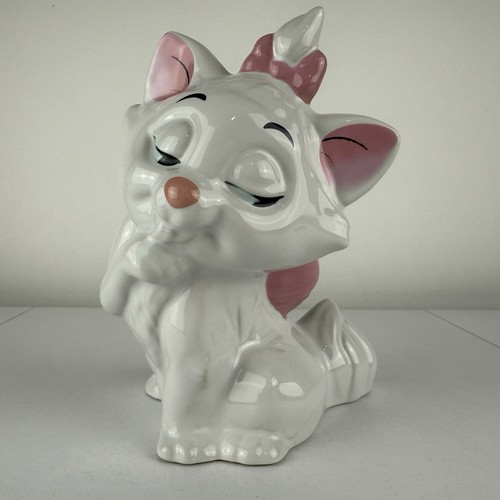 Disney store exclusive marie - disney,
