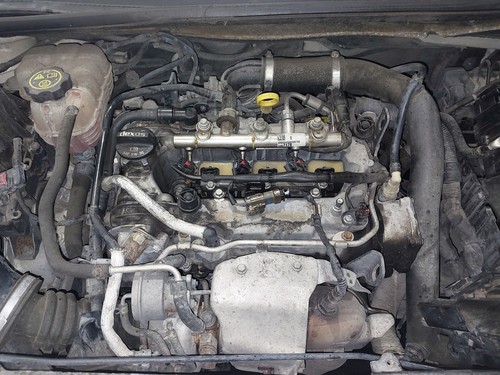 Engine vauxhall corsa - engine,