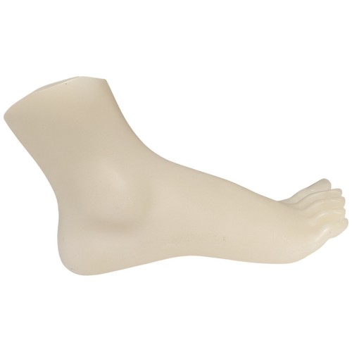 Right foot art - foot, store