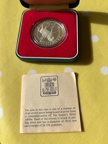 The royal mint - mint, queen
