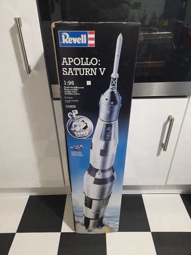 Apollo saturn model - v, 1:96