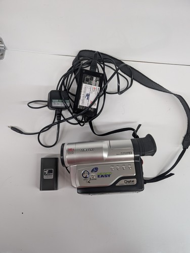 Samsung w60 8mm camcorder - 8mm,