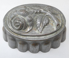 Rose Design Tin Jelly Mould Fluted Sides Embossed Oval Base
