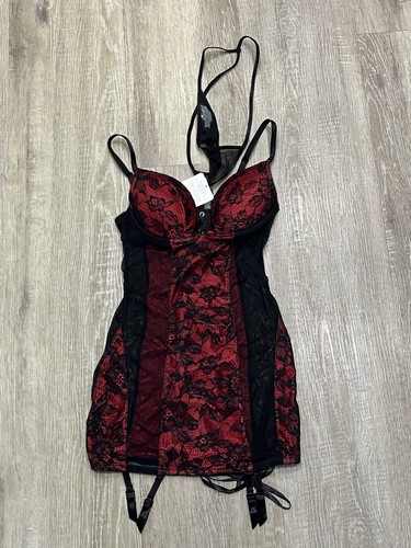 Ann summers kissing cleavage - ann,