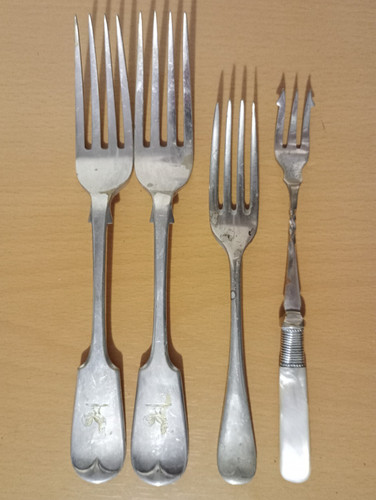 Vintage large forks w - 2x,