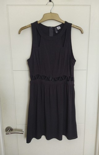 Divided black dress size - h&m,