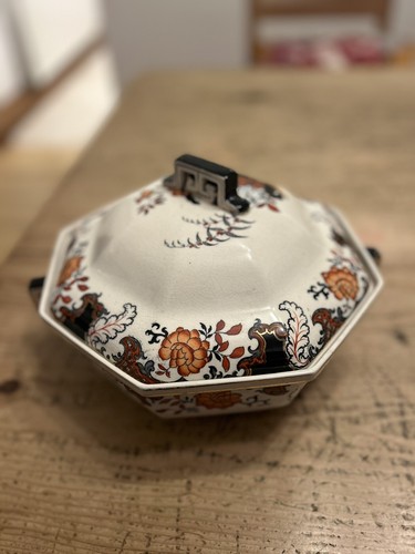 Royal doulton new chantilly - doulton,