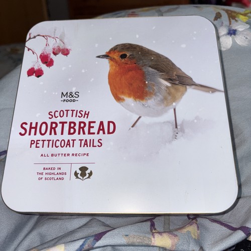 Empty robin shortbread tin - empty,