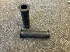 PAIR HANDLEBAR GRIP RUBBER FOR
