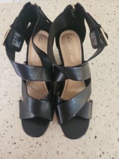 Ladies Black Leather Wedge Sandal Size 8 New