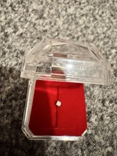 9ct White Gold Diamond Nose