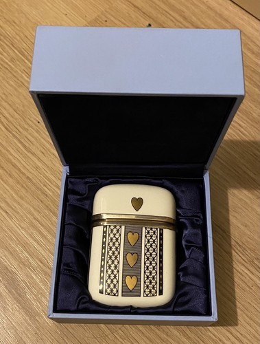 Wedgwood hidden treasures - wedgwood,