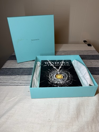 Windows tiffany co book - &,