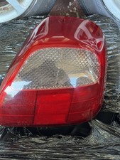 Toyota MR2 MK3 Roadster/Spyder/MR-S 1999-2003 Pre-Facelift Rear Tail Light Pair