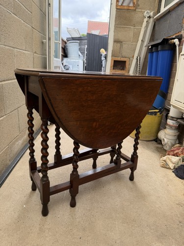 Antique solid oak - antique, twist