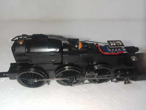 Hornby black loco chassis - loco,