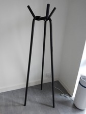 HAY Knit Coat Rack by Jin Kuramoto – Black – Modern Sculptural Design