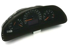 Mercedes-Benz E-Class W210