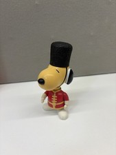 McDonalds Peanuts SNOOPY UK