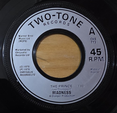 Two tone madness - 2,