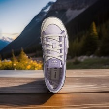 Adidas nizza size 5.5