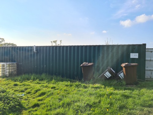 Complete food waste composting - complete,