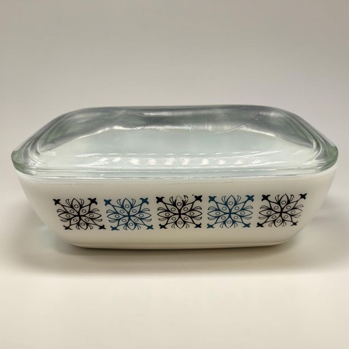Pyrex vintage chelsea - chelsea, butter