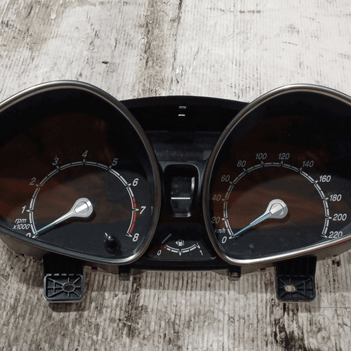 Dashboard ford fiesta ccn - ford,