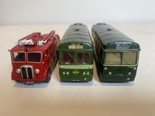 2 x London Buses & 1 London Fire Engine 1:76 scale Bus Numbers 725 & 367