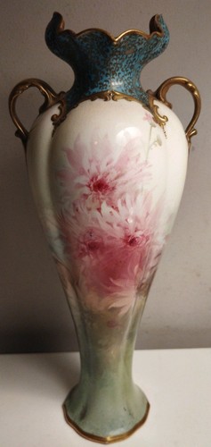 Antique royal doulton vase - royal,