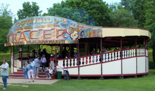 The dowhill racer fairground - the,