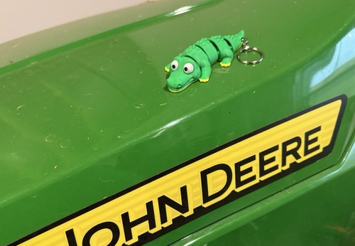 John deere gator - 🐊,