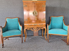 20th Century Burr Walnut QUeen Anne Cocktail Cabinet- Fine Piece !!